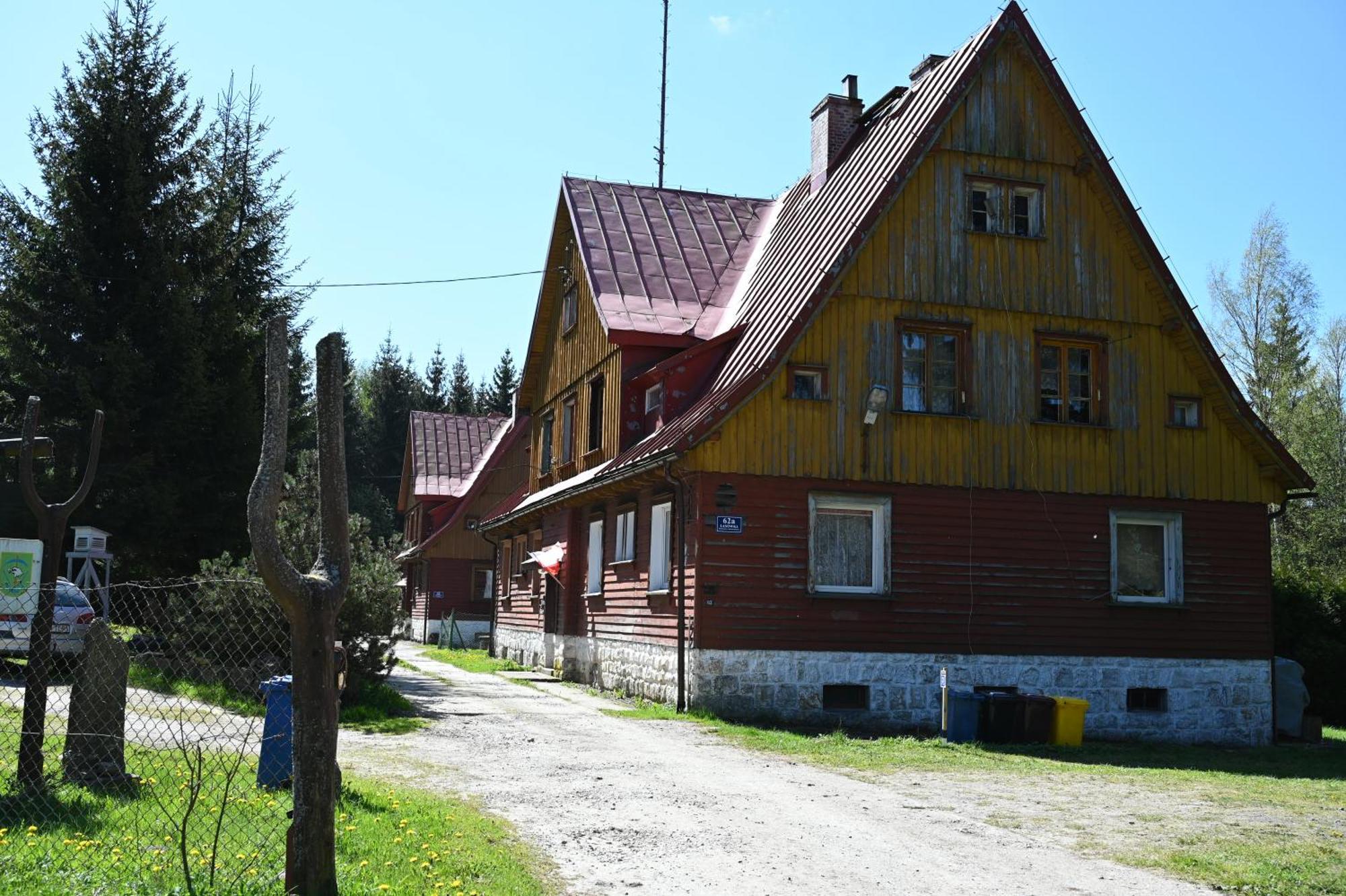 Straznica Pod Lasem Apartment